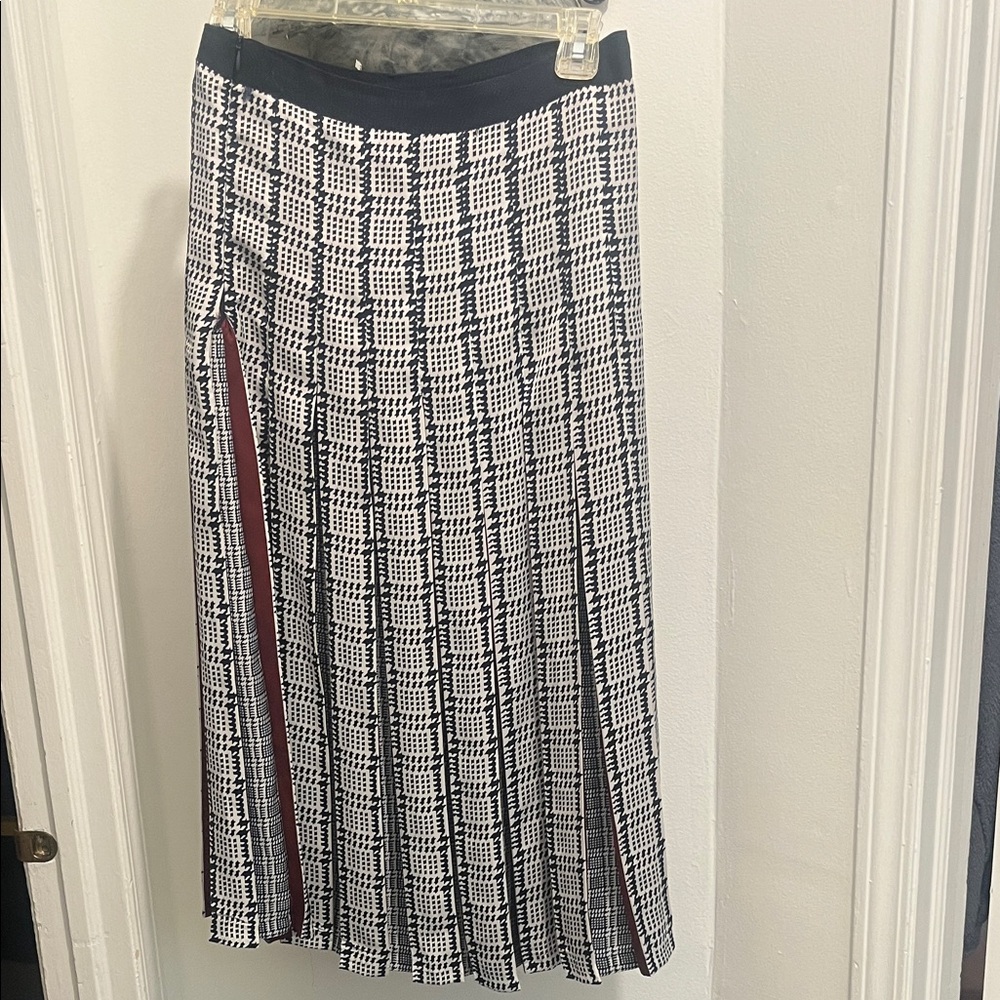 Zara Monochrome Checkered A-Line Skirt
